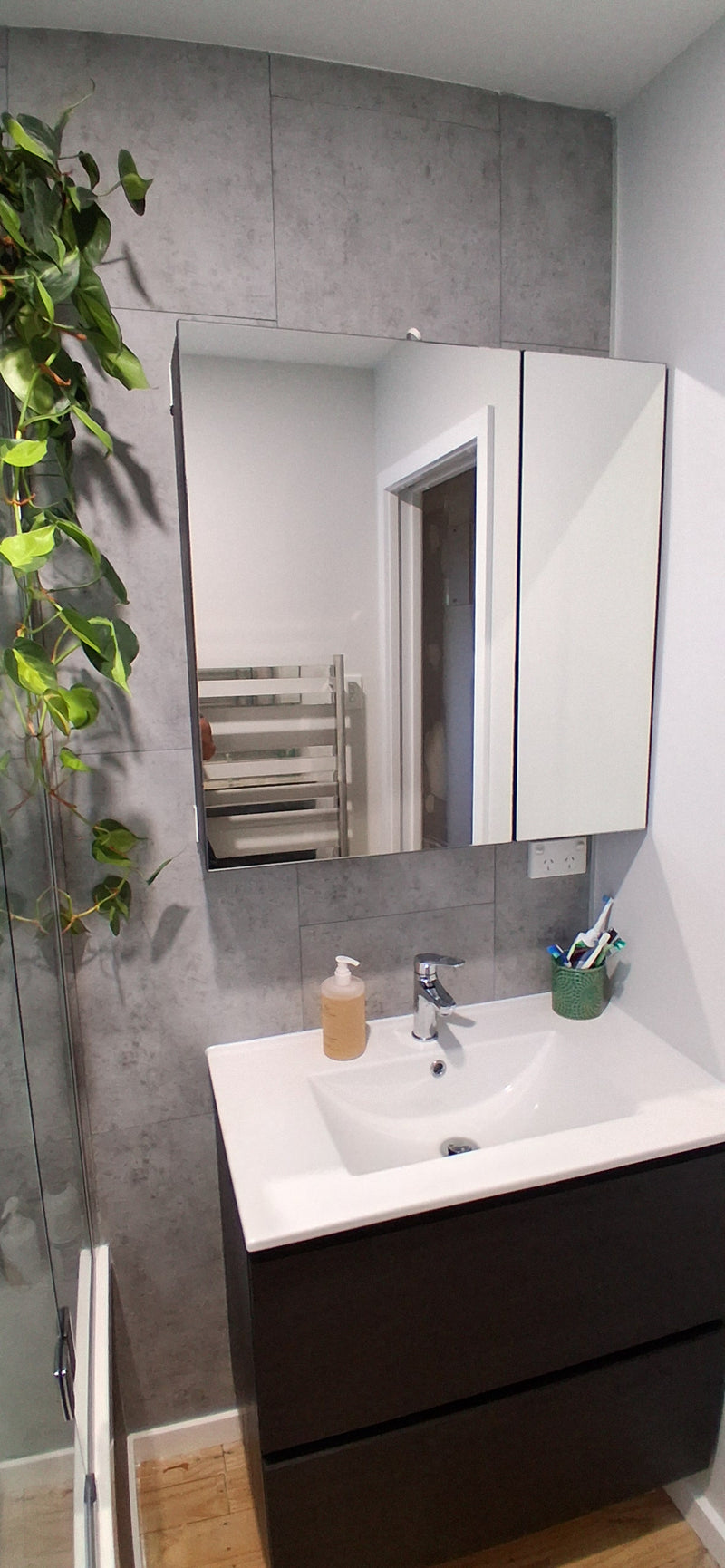 Beautiful Beachhaven Bathroom Transformation - Dumawall